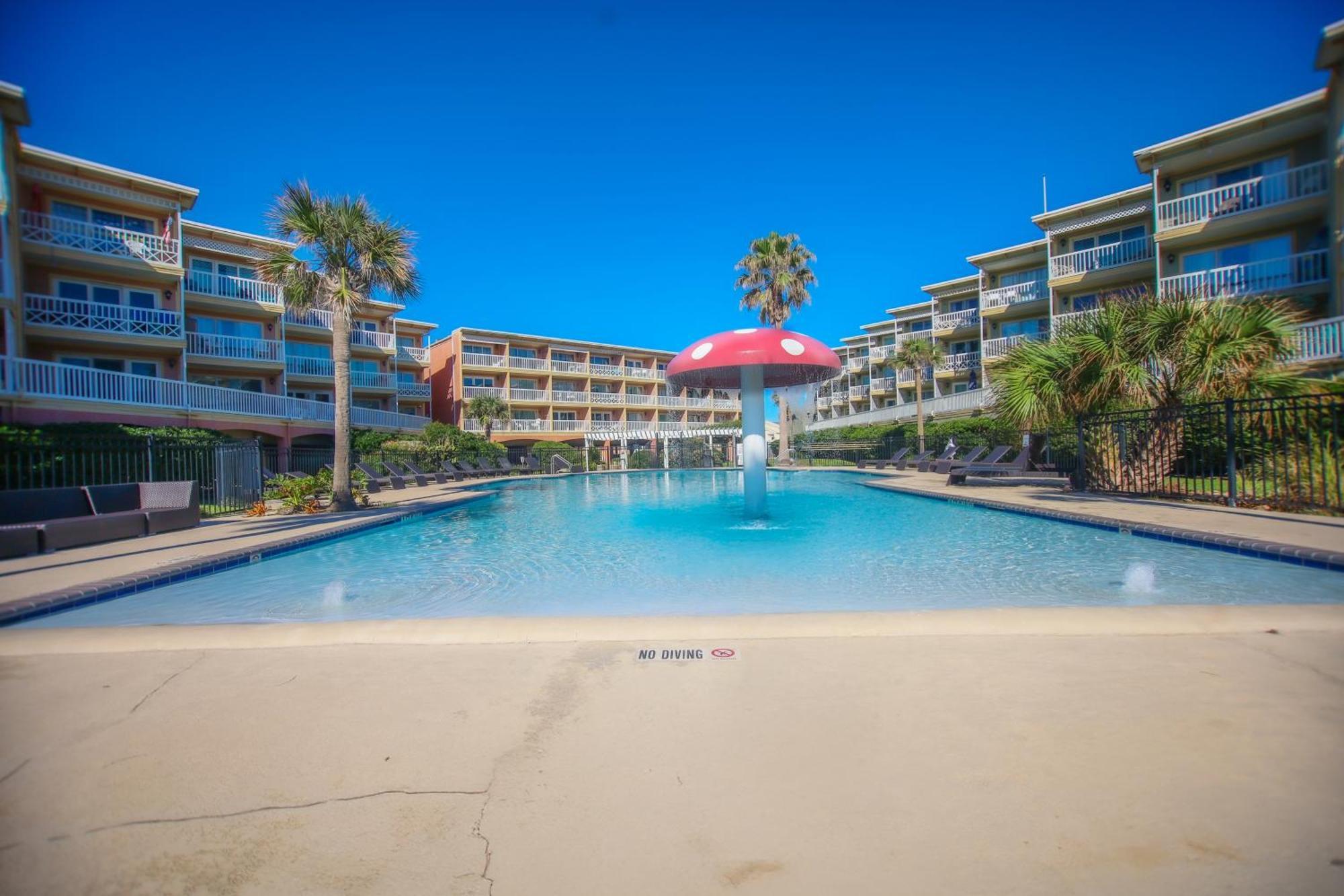 Sea-Renity Heated Pools Steps To The Beach Galveston Exterior photo